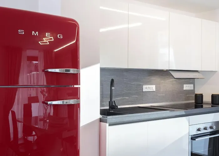 Hellochalet - The One - Bootdryer, Theatre With Subwoofer, Netflix, Hydromassage Turkish Bath * بيريوِل تْشيرفينيا