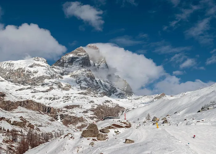 Hellochalet - The One - Bootdryer, Theatre With Subwoofer, Netflix, Hydromassage Turkish Bath شقة بيريوِل تْشيرفينيا