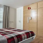 Hellochalet - The One - Bootdryer, Theatre With Subwoofer, Netflix, Hydromassage Turkish Bath Daire Breuil-Cervinia