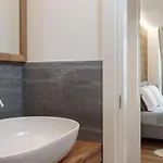 Hellochalet - The One - Bootdryer, Theatre With Subwoofer, Netflix, Hydromassage Turkish Bath Daire Breuil-Cervinia