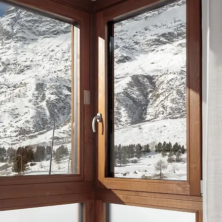 Daire Hellochalet - The One - Bootdryer, Theatre With Subwoofer, Netflix, Hydromassage Turkish Bath Breuil-Cervinia